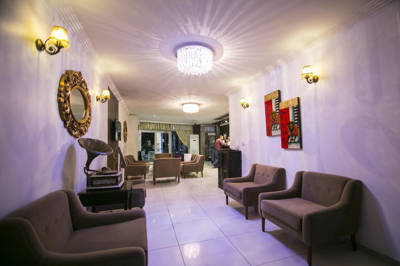 Cevik Palace Otel アンタルヤ エクステリア 写真